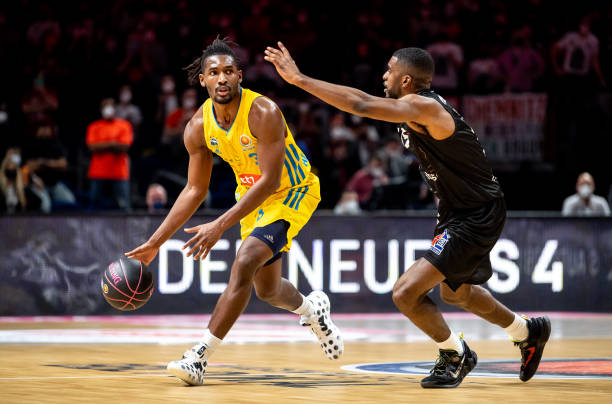 再度成为焦 再度成为焦